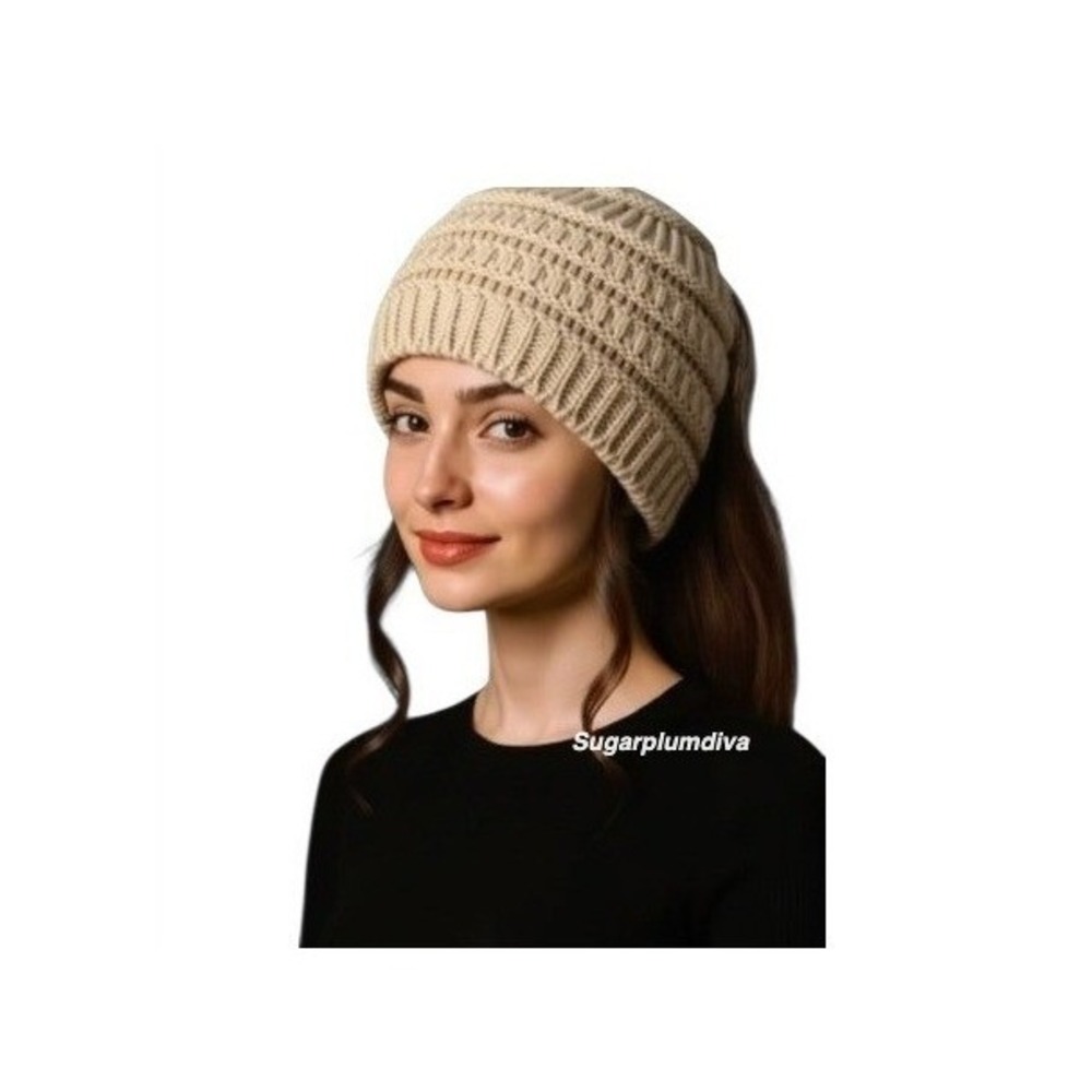 Cozy Knit Open Crown Ponytail Winter Hat Tan Messy Bun NWT
